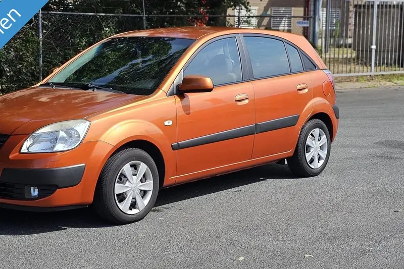 Kia Rio (2008)