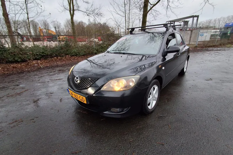 Mazda 3 (2004)