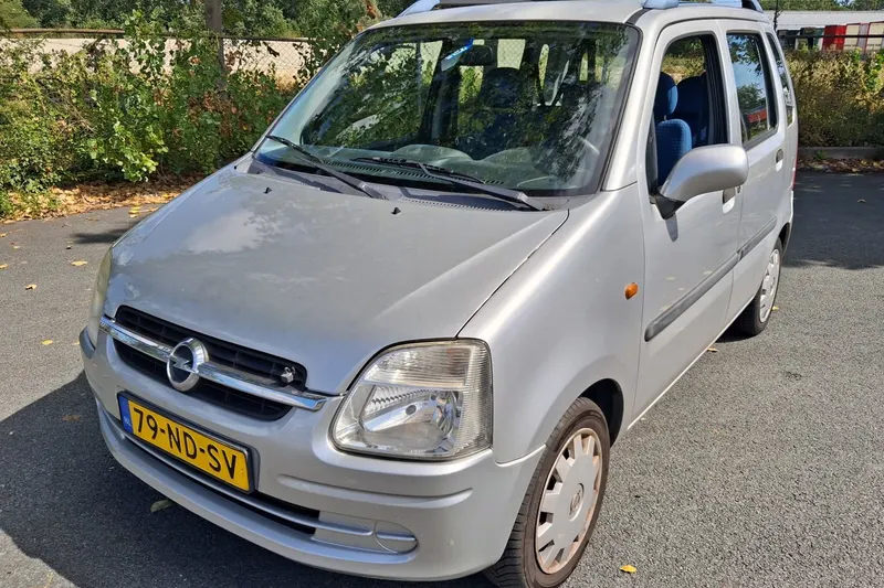 Opel Agila (2003)