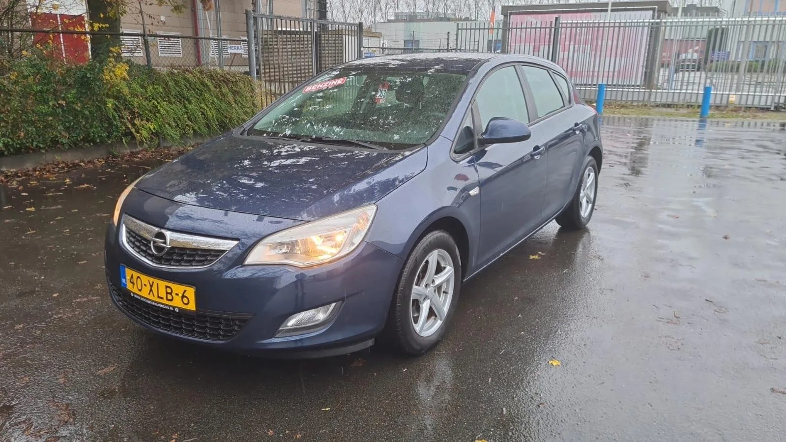 Opel Astra (2012) — foto 1