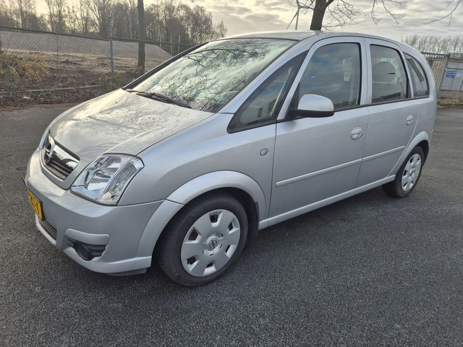 Opel Meriva (2009) — foto 1