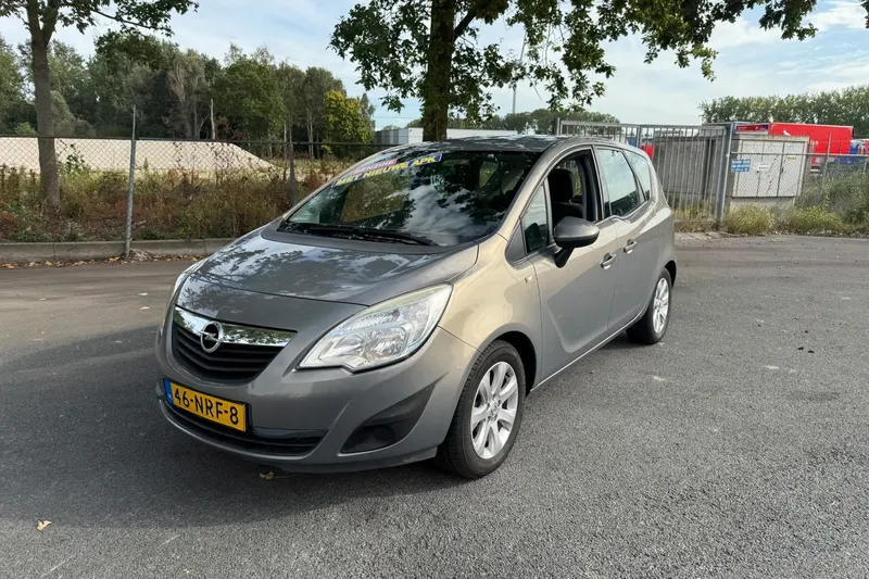 Opel Meriva (2010)