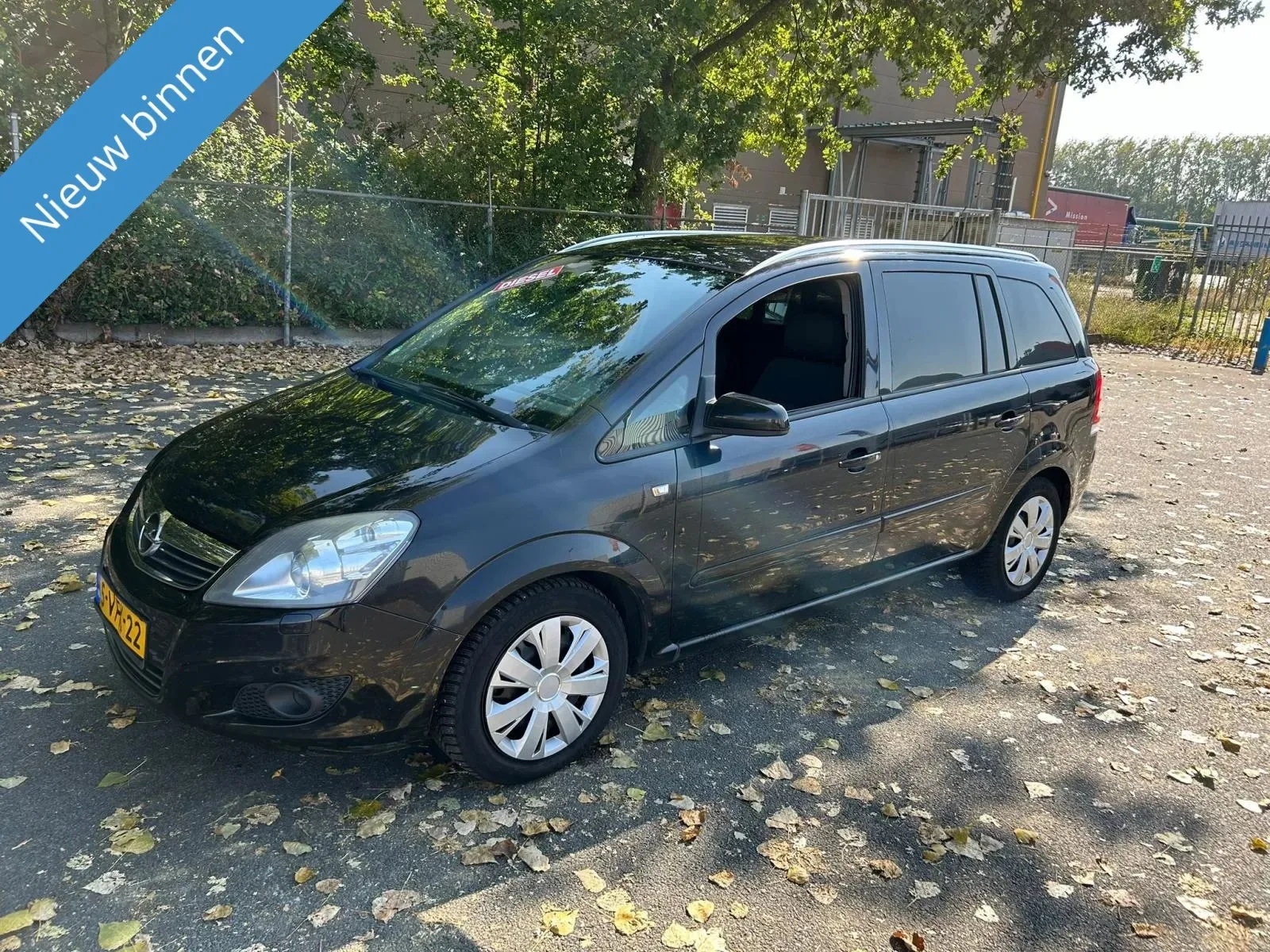 Opel Zafira (2009) — foto 1