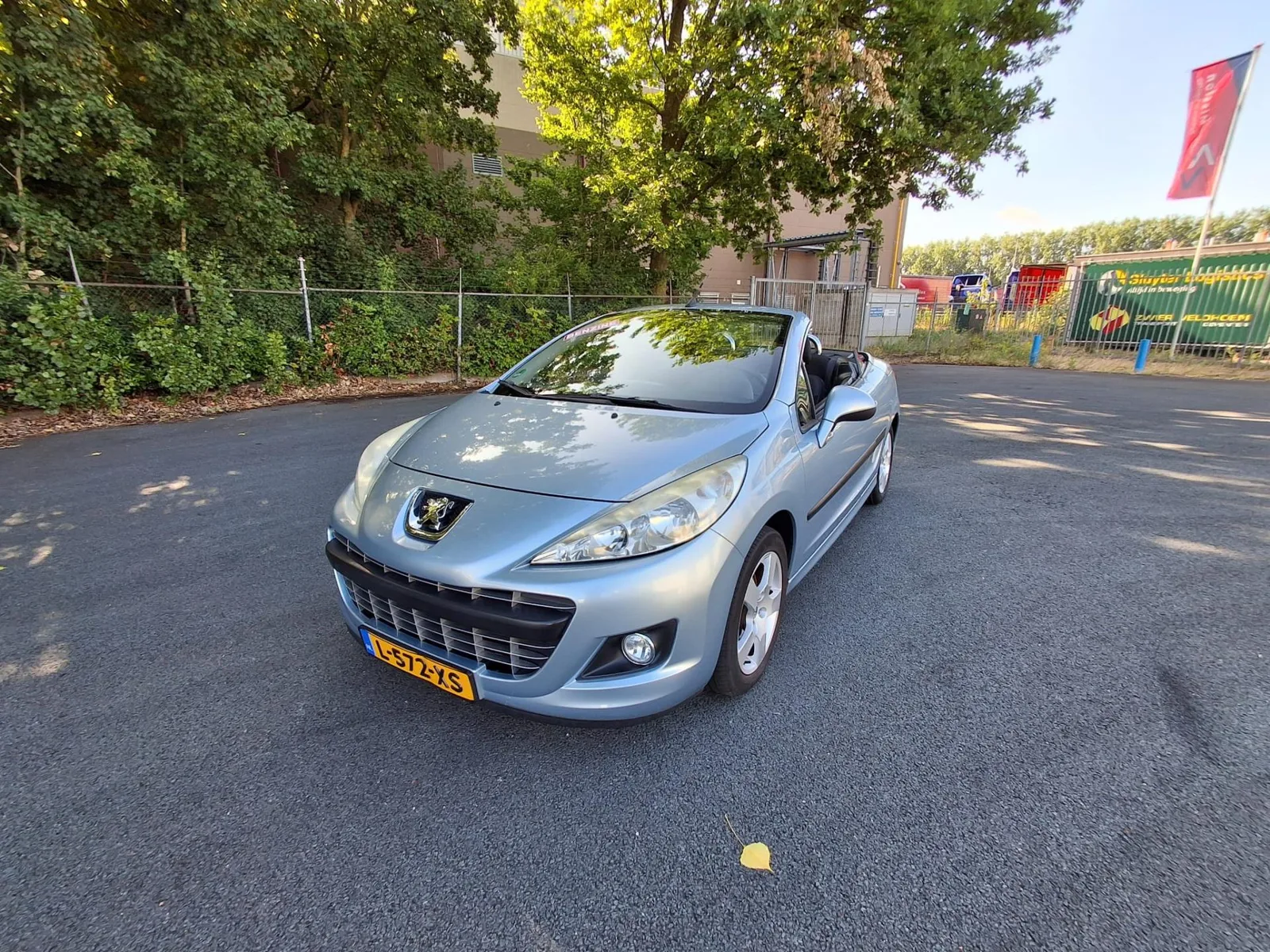 Peugeot 207 (2010) — foto 1