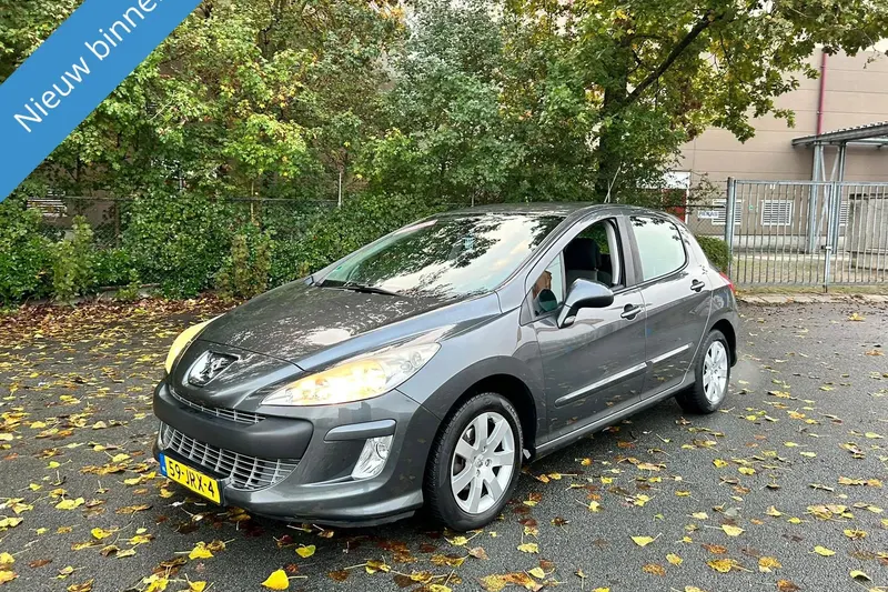 Peugeot 308 (2009)