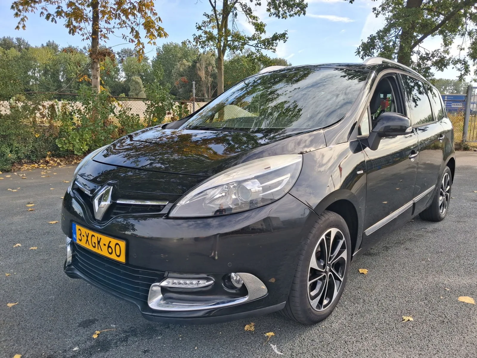 Renault Grand Scénic (2014) — foto 1