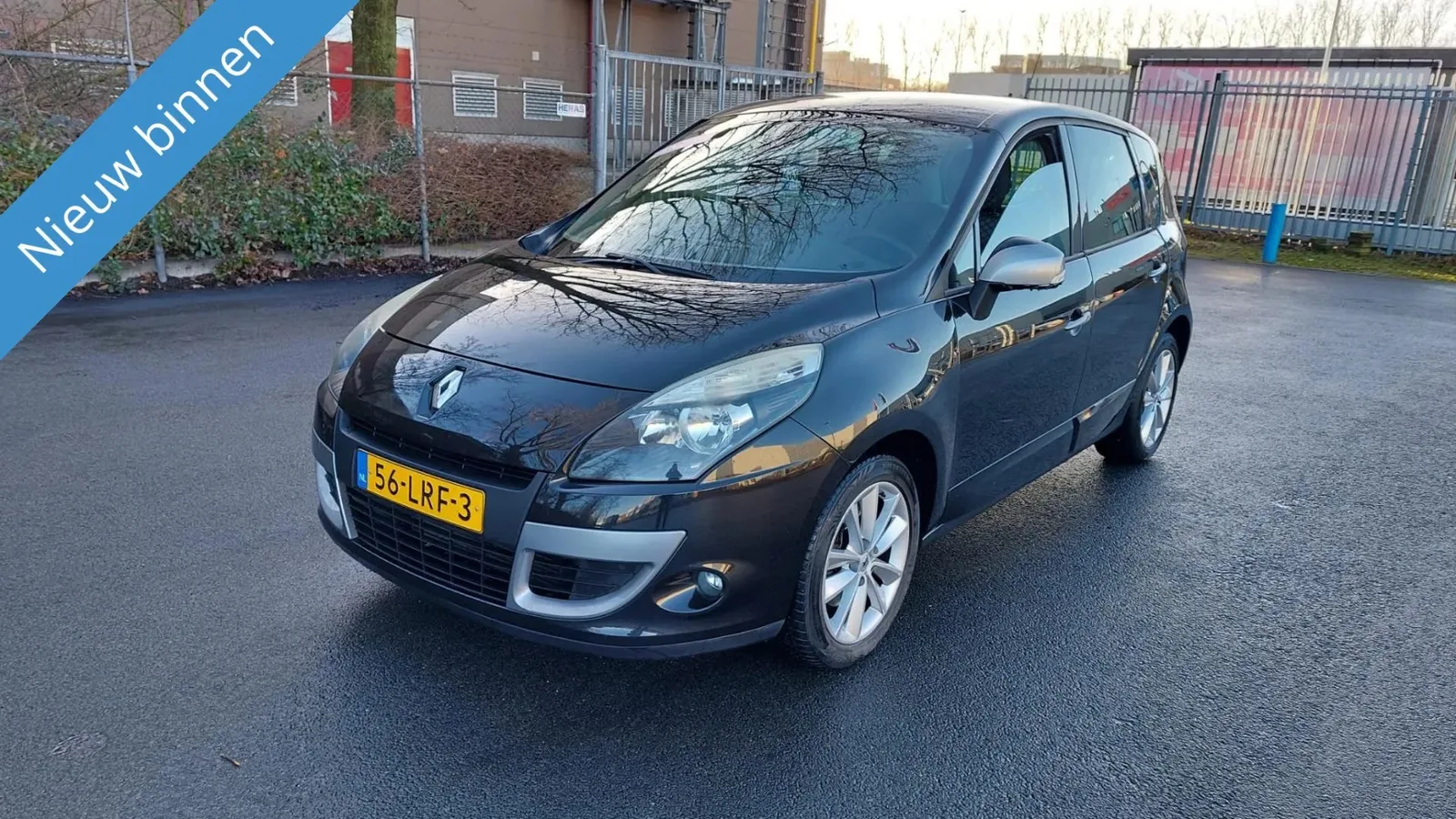 Renault Scénic (2010) — foto 1