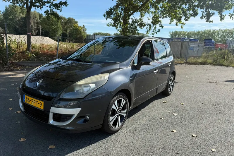 Renault Scénic (2011)