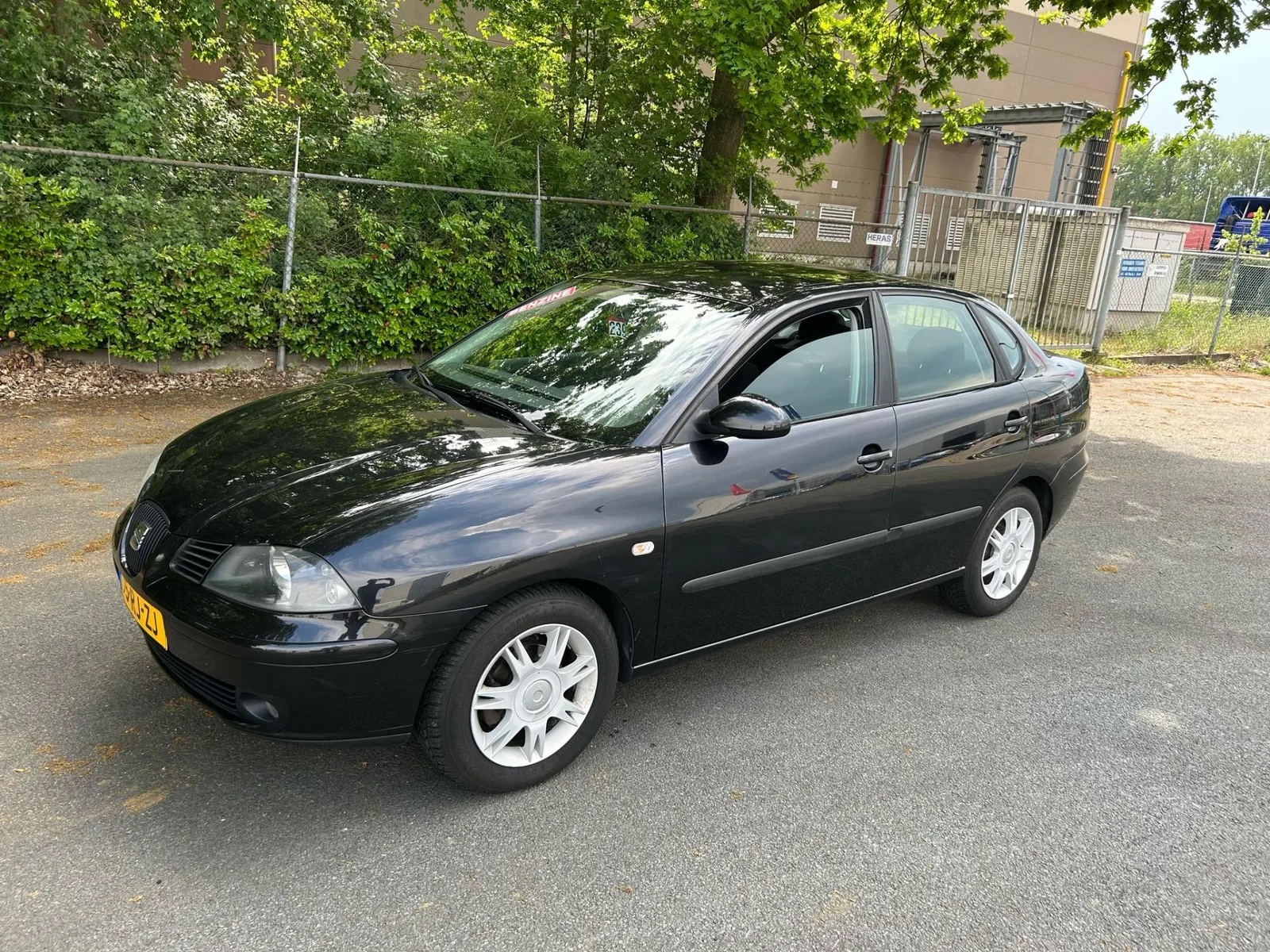 SEAT Cordoba (2005) — foto 1