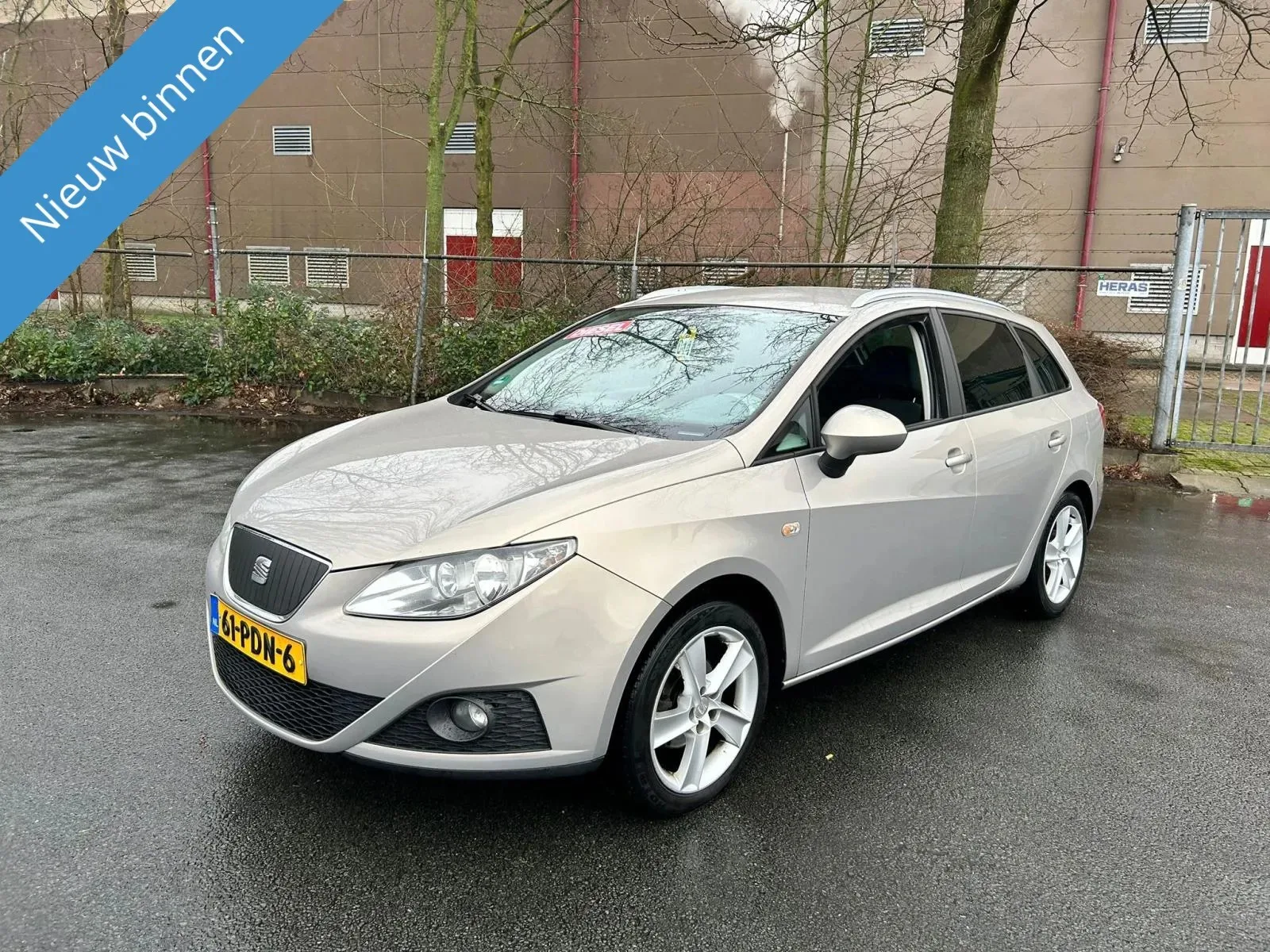 SEAT Ibiza (2011) — foto 1