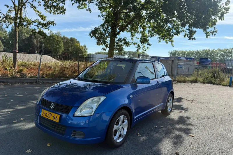 Suzuki Swift (2005)