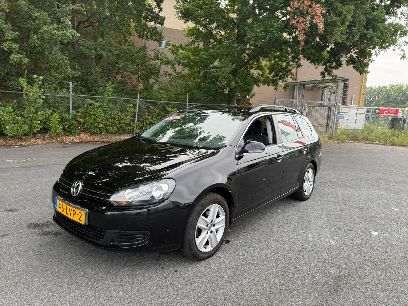 Volkswagen Golf (2010) — foto 1