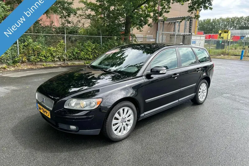 Volvo V50 (2006)