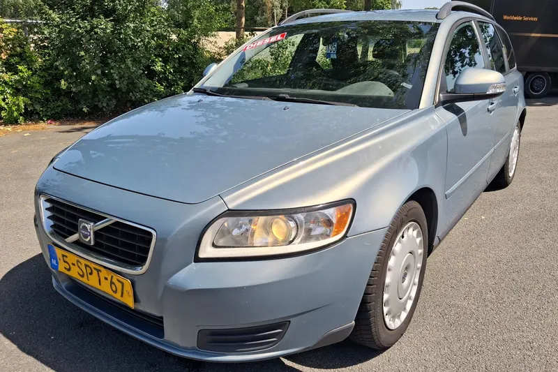Volvo V50 (2009)
