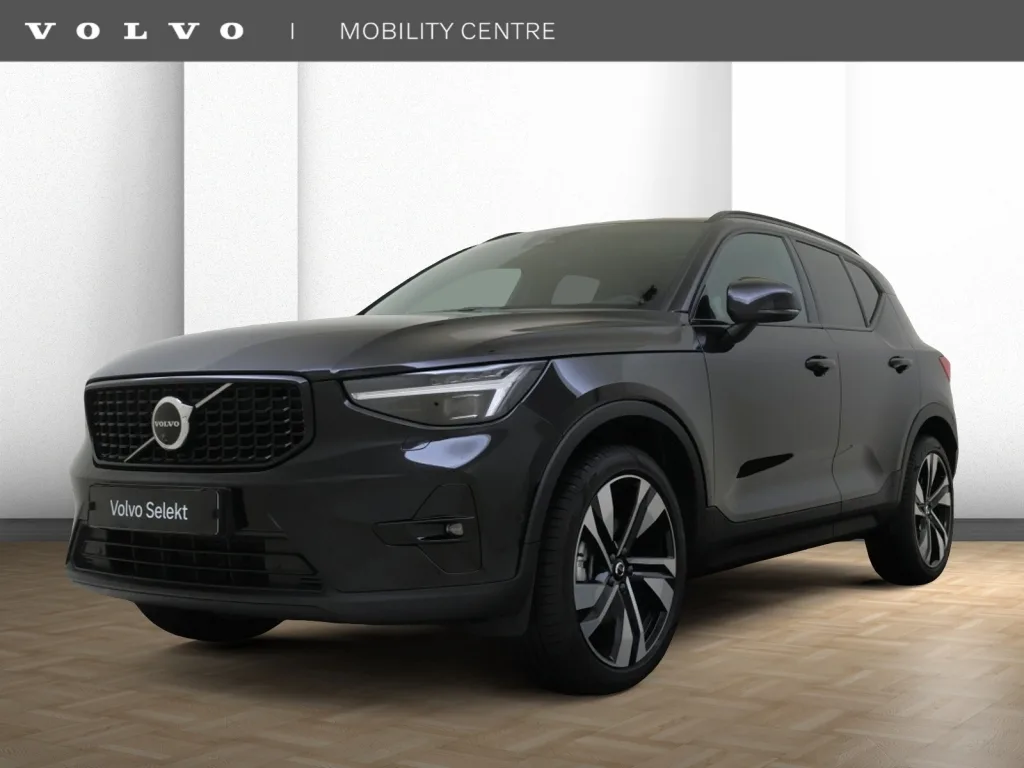 Volvo XC40 (2026) — foto 1