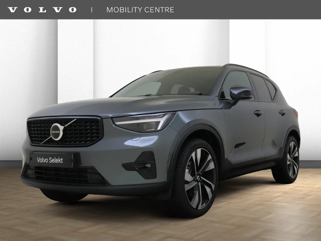 Volvo XC40 (2026) — foto 1