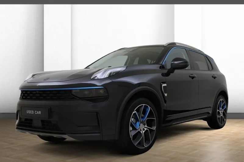 Lynk & Co 01 (2023)