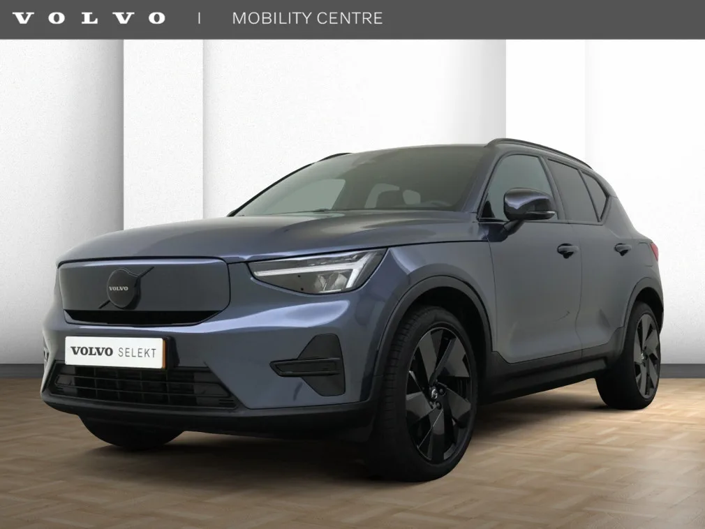Volvo EX40 (2025) — foto 1