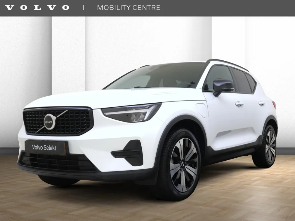 Volvo XC40 (2023) — foto 1