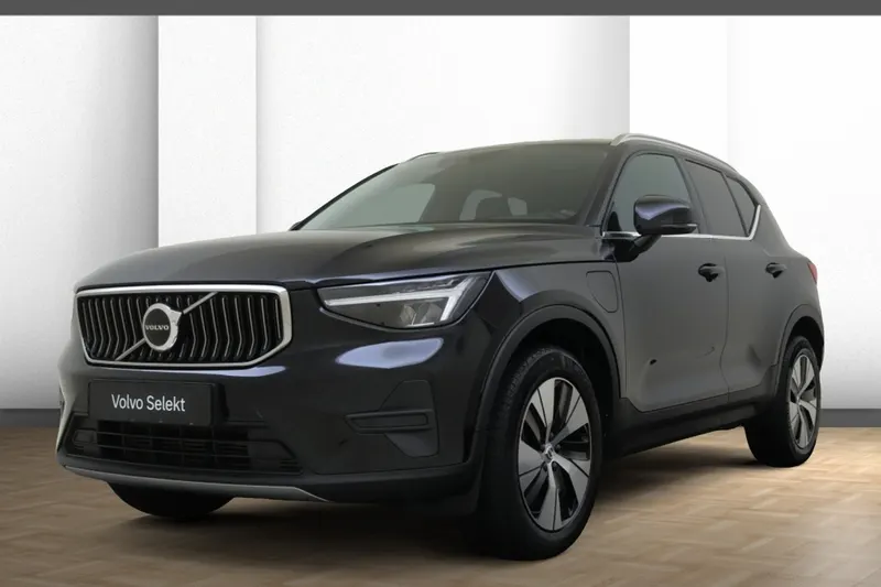 Volvo XC40 (2023)