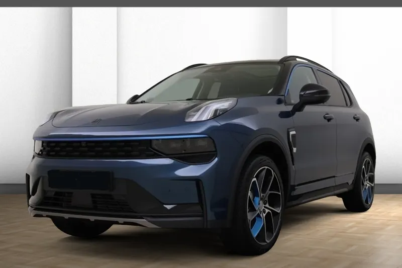 Lynk & Co 01 (2023)
