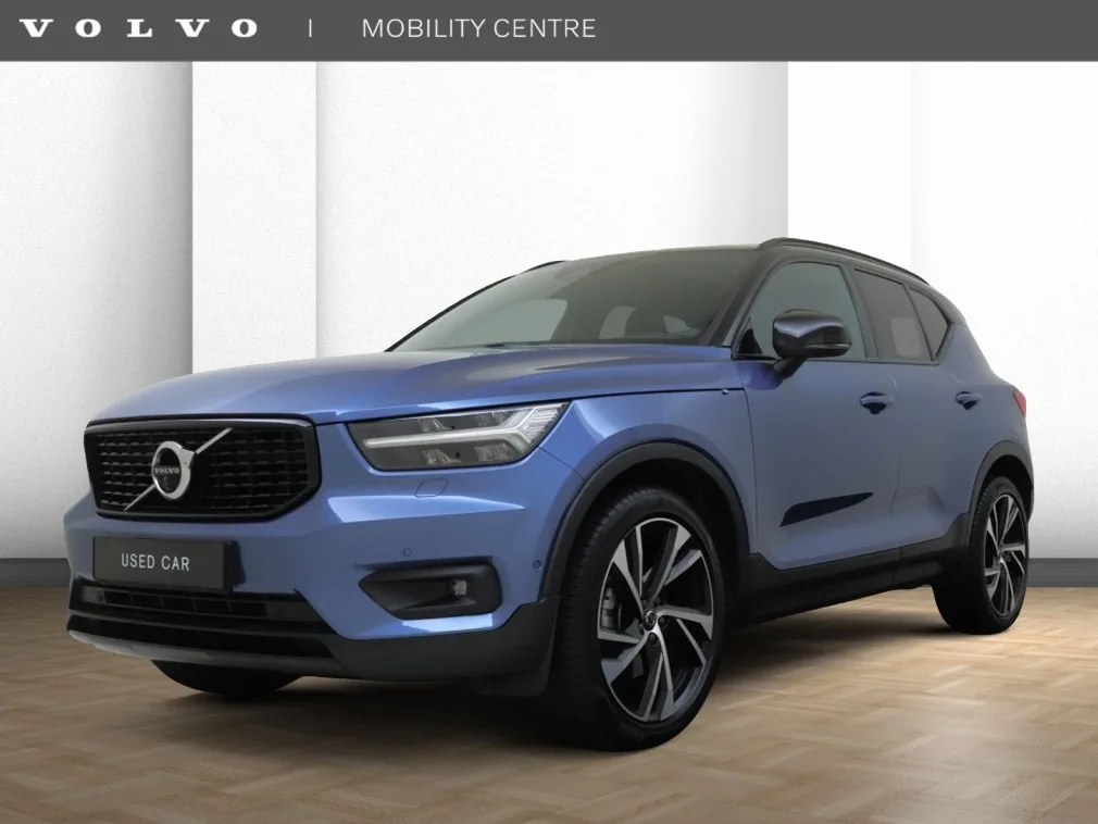 Volvo XC40 (2018) — foto 1