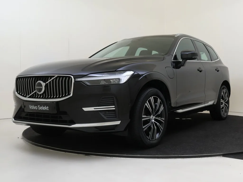 Volvo XC60 (2021) — foto 1