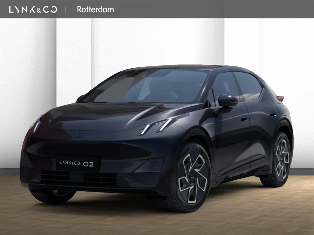 Lynk & Co 02 (2026) — foto 1