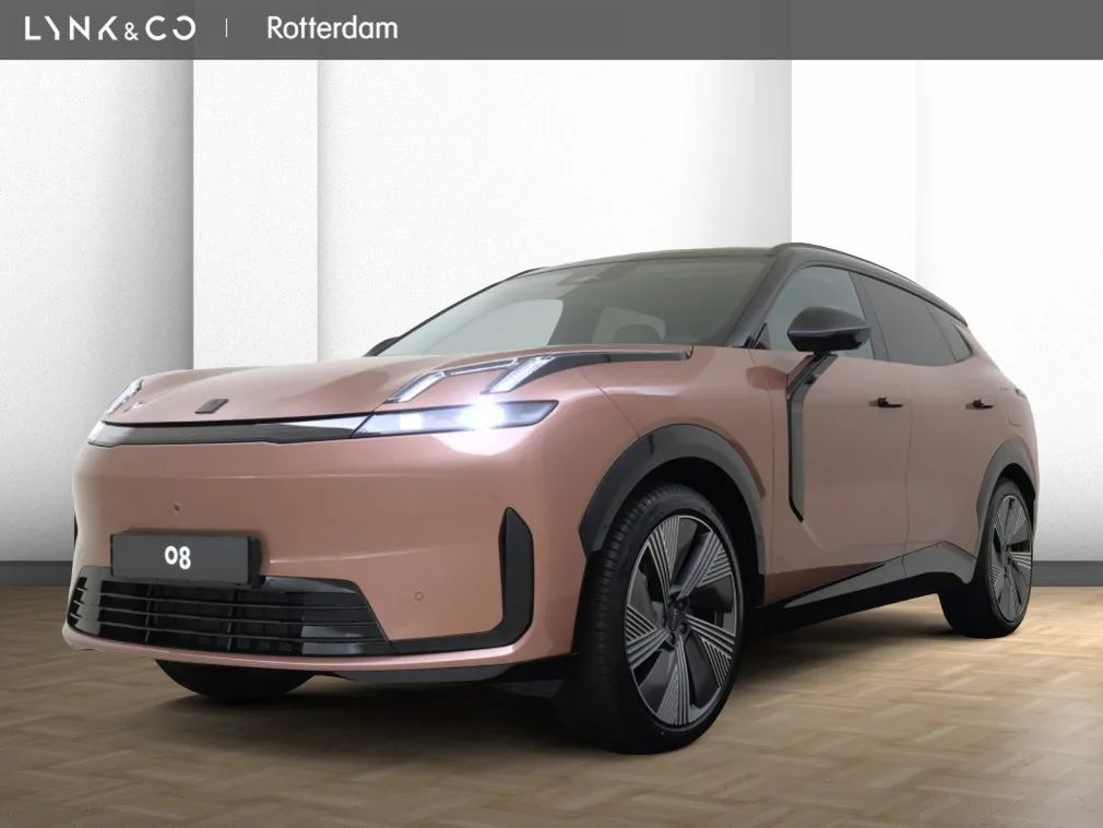 Lynk & Co 08 (2026) — foto 1