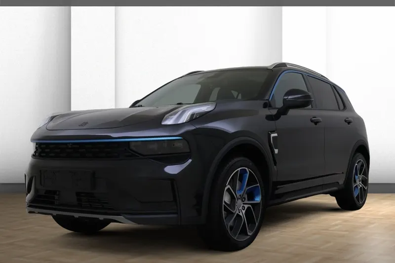 Lynk & Co 01 (2025)