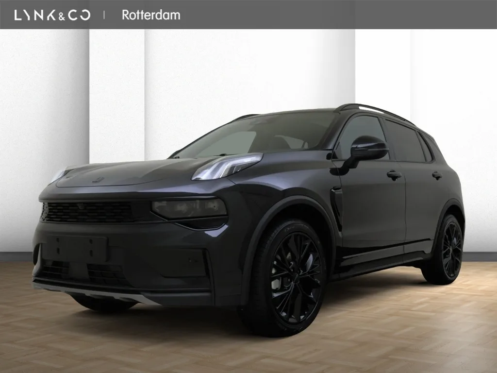 Lynk & Co 01 (2026) — foto 1