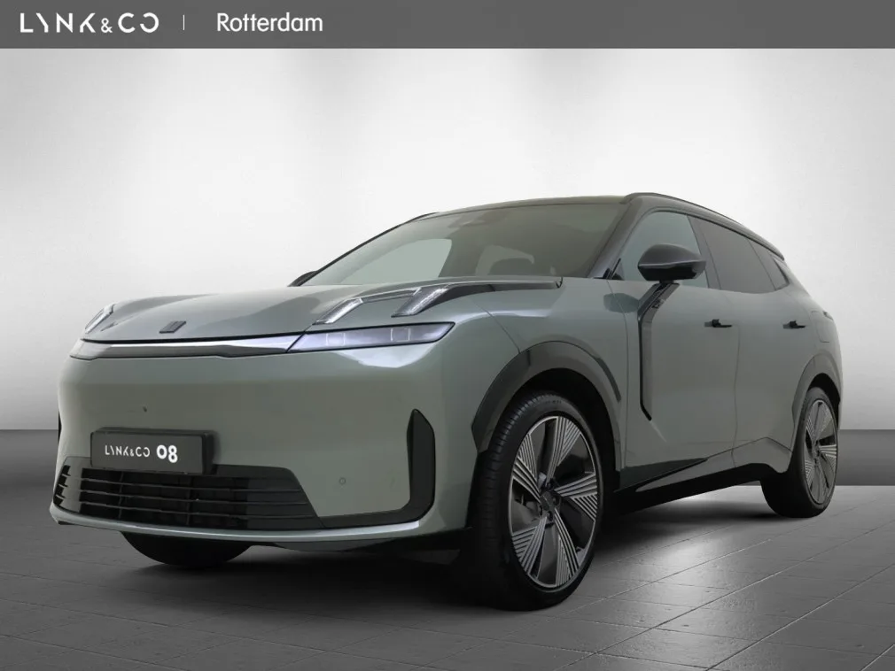 Lynk & Co 08 (2026) — foto 1