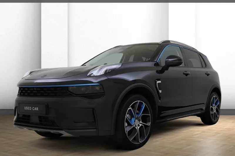 Lynk & Co 01 (2023)
