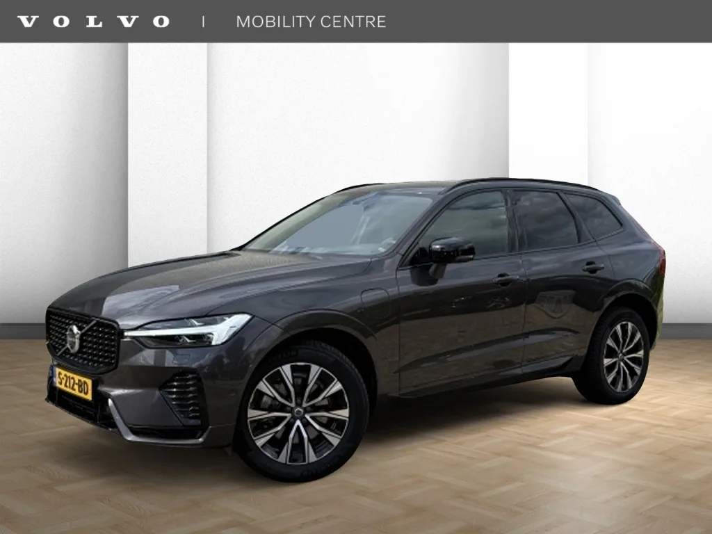 Volvo XC60 (2022) — foto 1