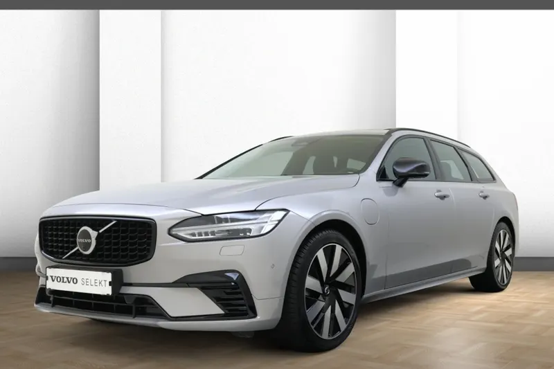 Volvo V90 (2024)