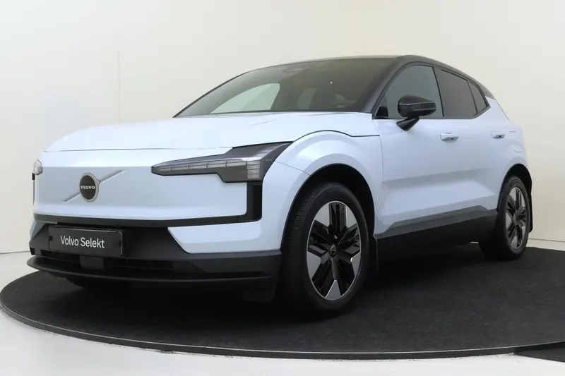 Volvo EX30 (2024)