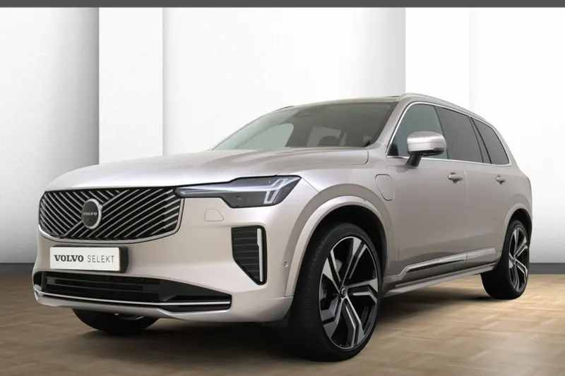 Volvo XC90 (2025)