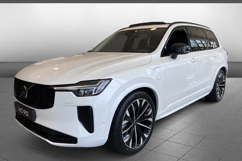 Volvo XC90 (2025)