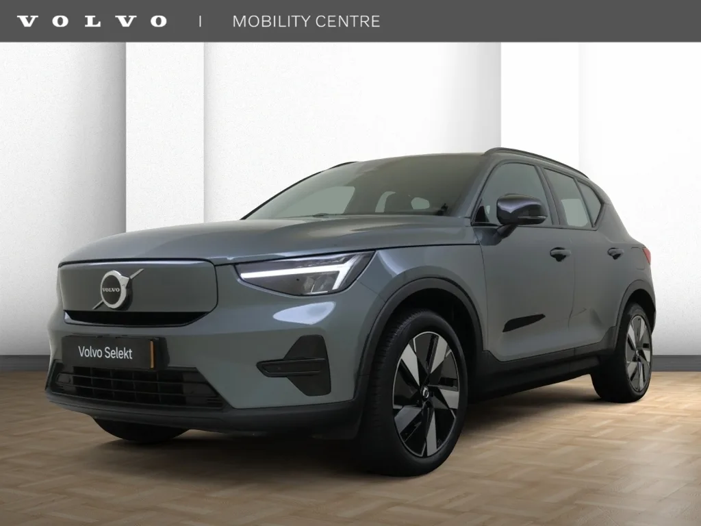 Volvo EX40 (2025) — foto 1