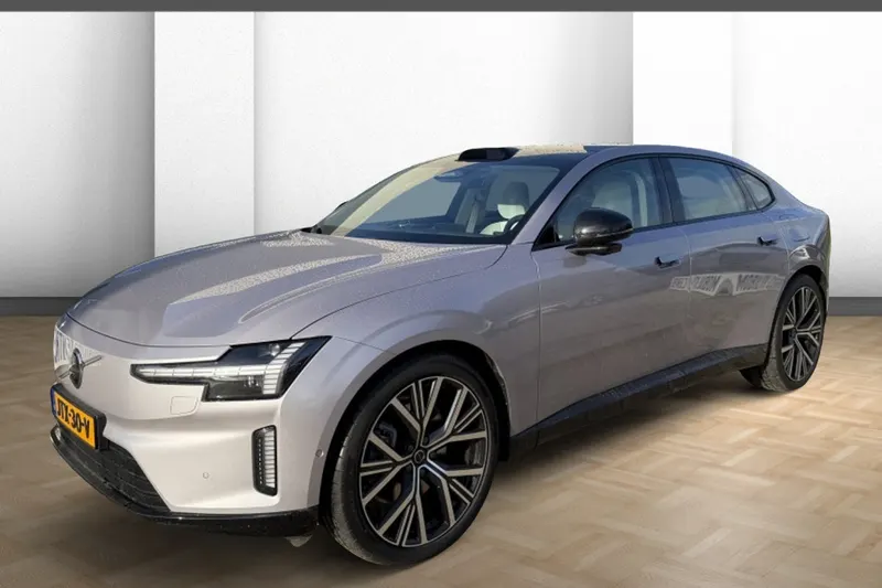 Volvo ES90 (2026)