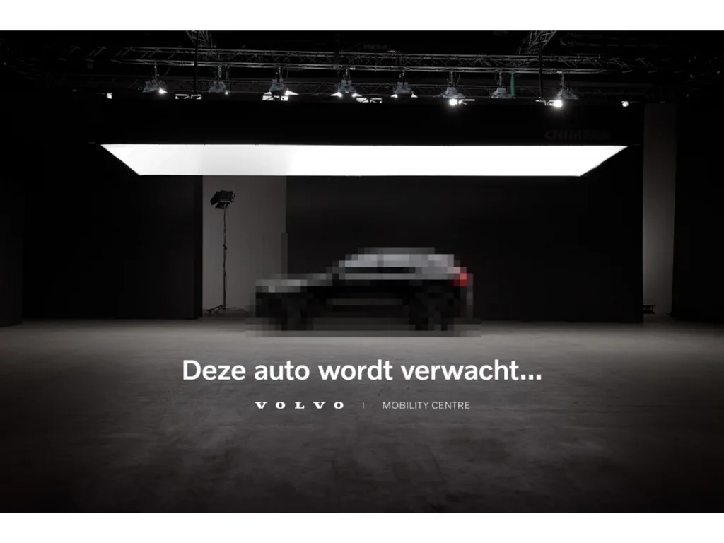 Volvo XC40 (2022) — foto 1