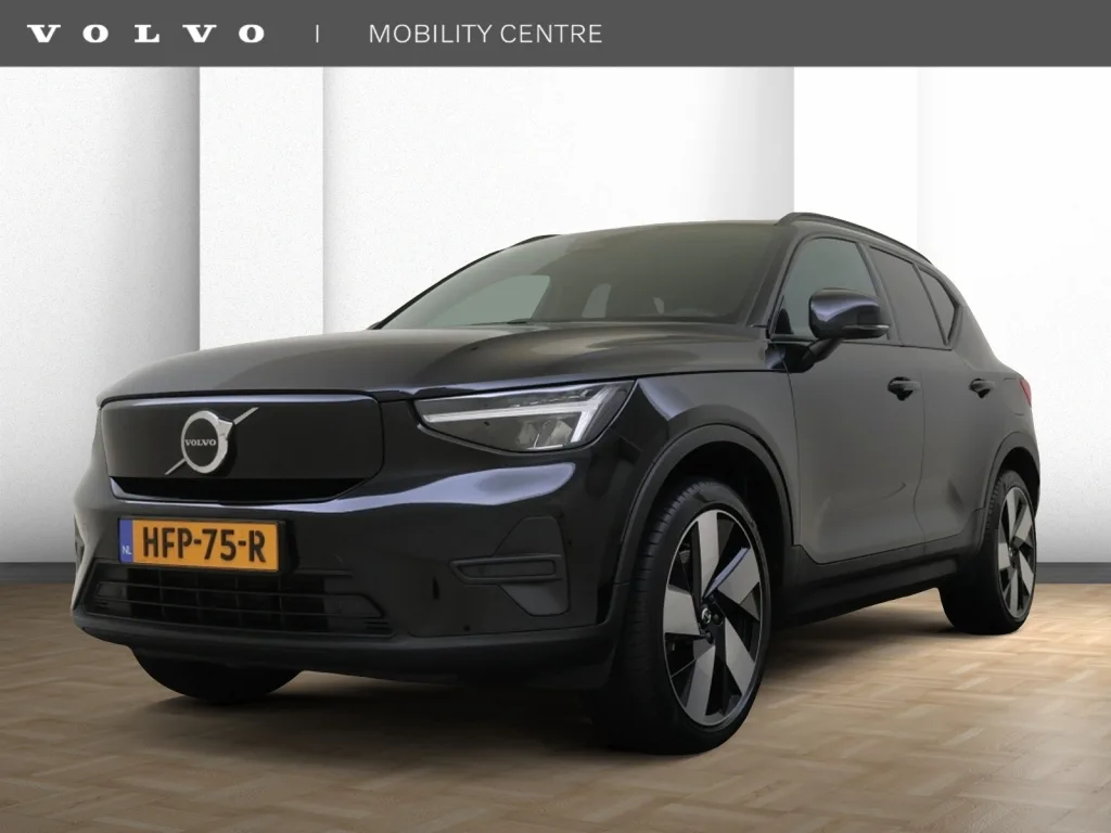Volvo EX40 (2025) — foto 1