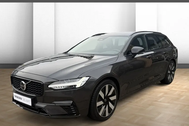 Volvo V90 (2025)