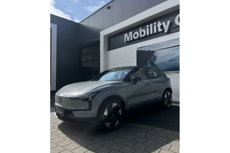 Volvo EX30 (2025)