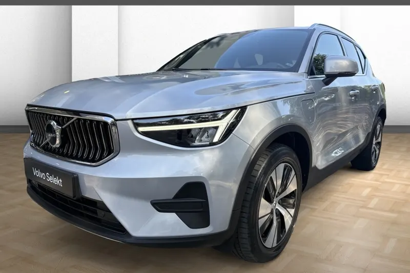 Volvo XC40 (2022)