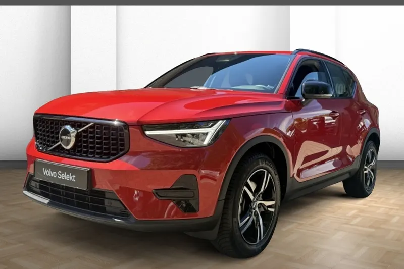 Volvo XC40 (2024)