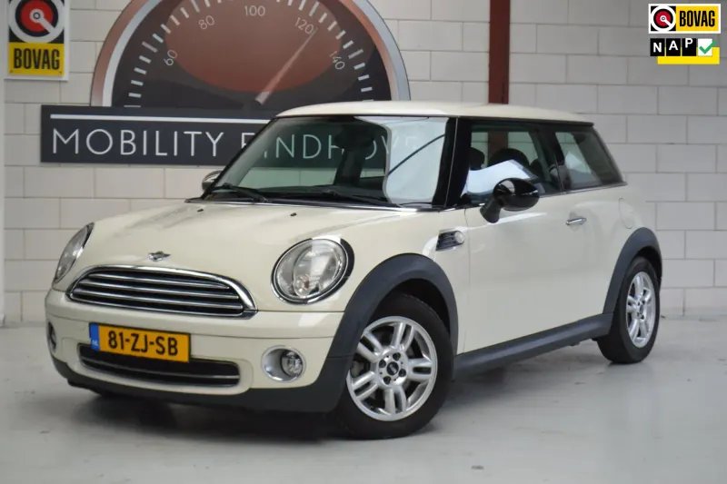 MINI One (2008)