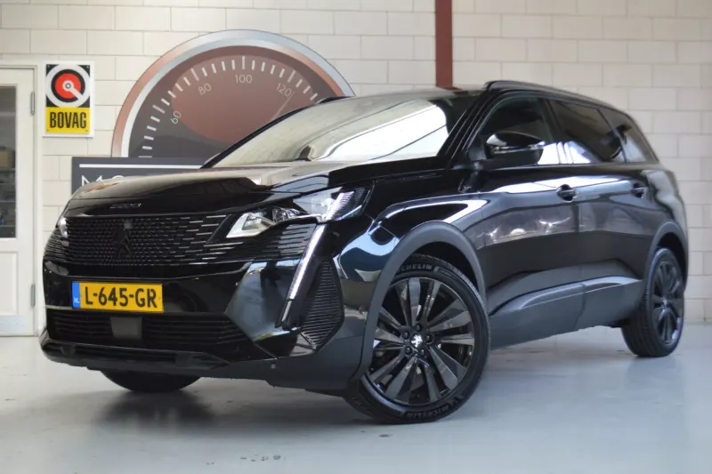 Peugeot 5008 (2021)