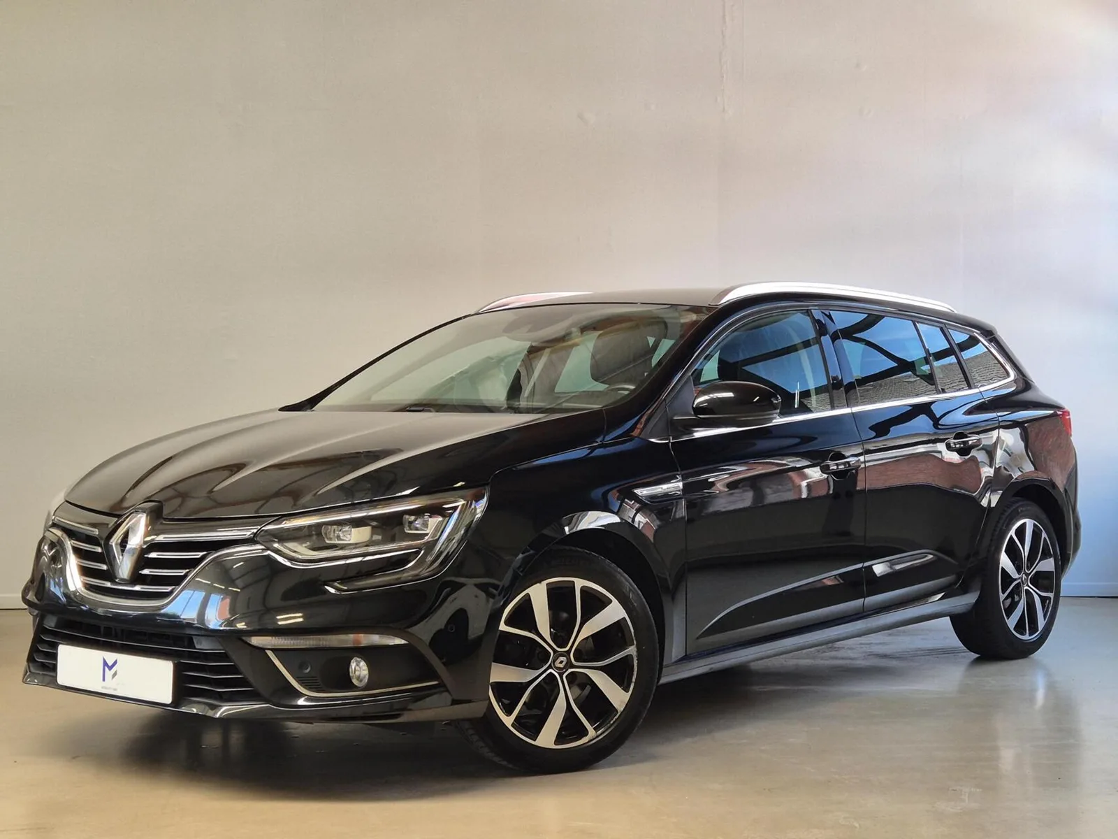 Renault Mégane (2019) — foto 1