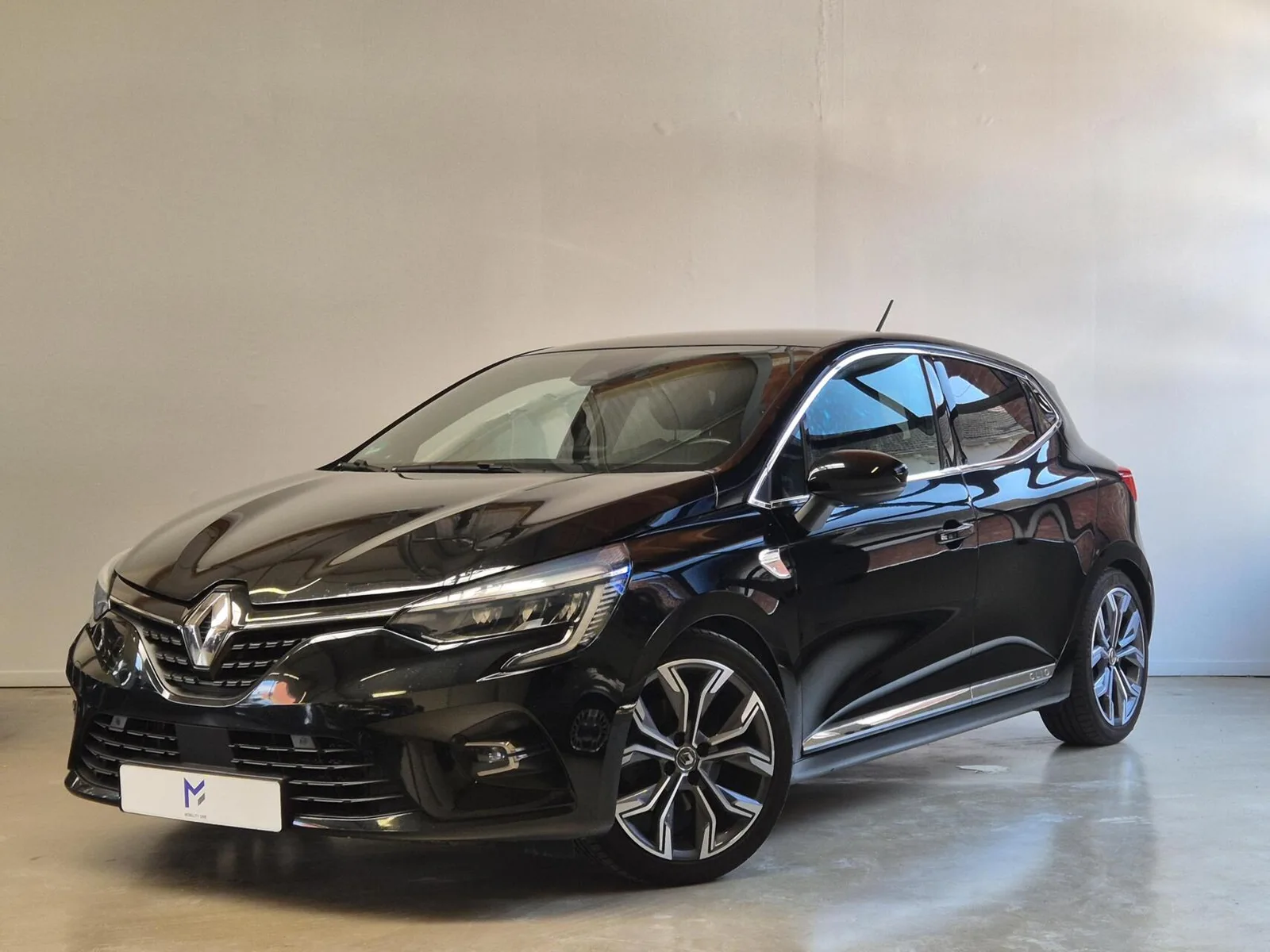 Renault Clio (2020) — foto 1